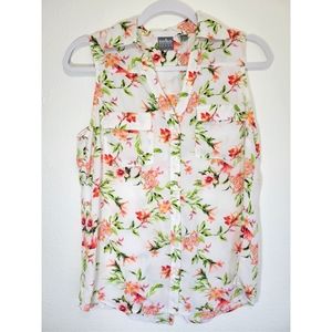 Soho New York & Company Tulip Back Sleeveless Floral Blouse